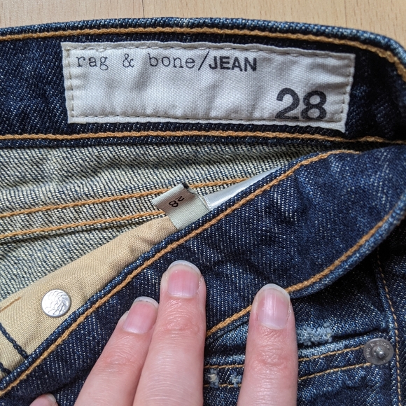 Rag and bone distressed cut off shorts - Picture 3 of 4